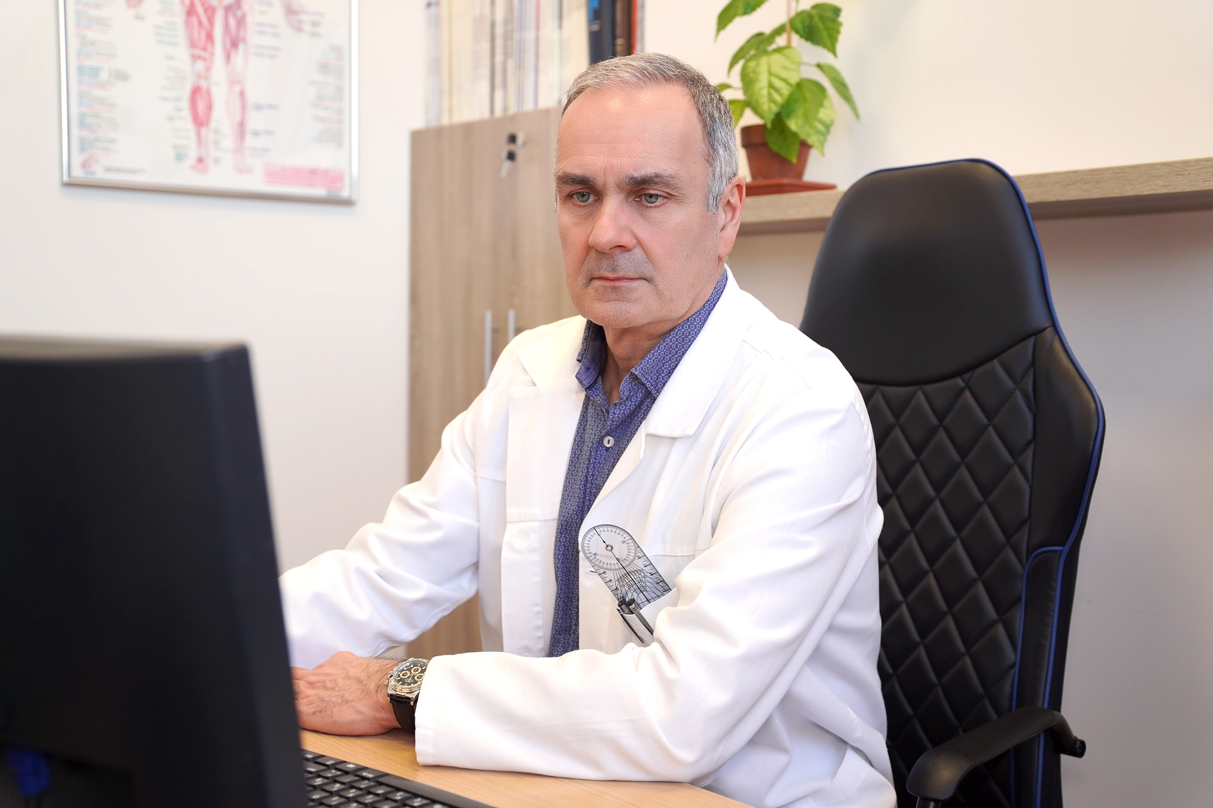 Dr. Hidas Péter PhD, a Budai Egészségközpont osztályvezető főorvosa
