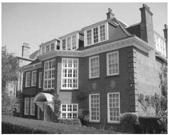 London, Maresfield Gardens (Swiss Cottage). Freud lakhelye élete utolsó két évében