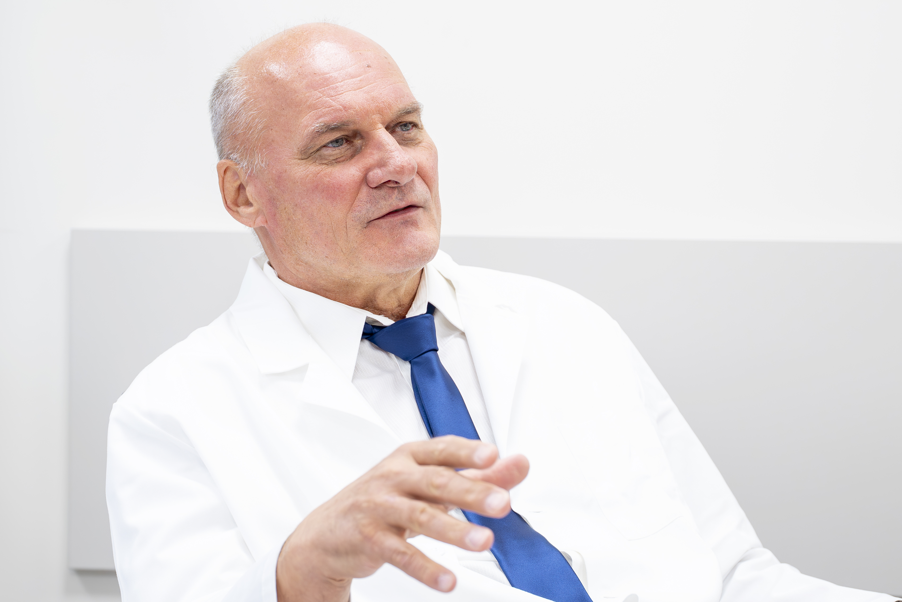 „Az időben végzett endoszkópia életet menthet” – Interjú Dr. Horvát Gyula gasztroenterológussal