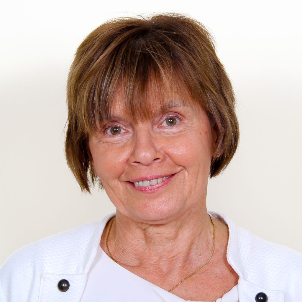 Dr. Török Katalin